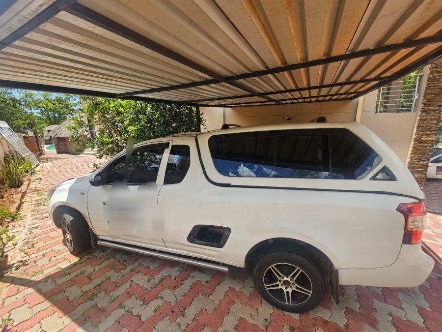 To Let 2 Bedroom Property for Rent in Groenkloof Gauteng
