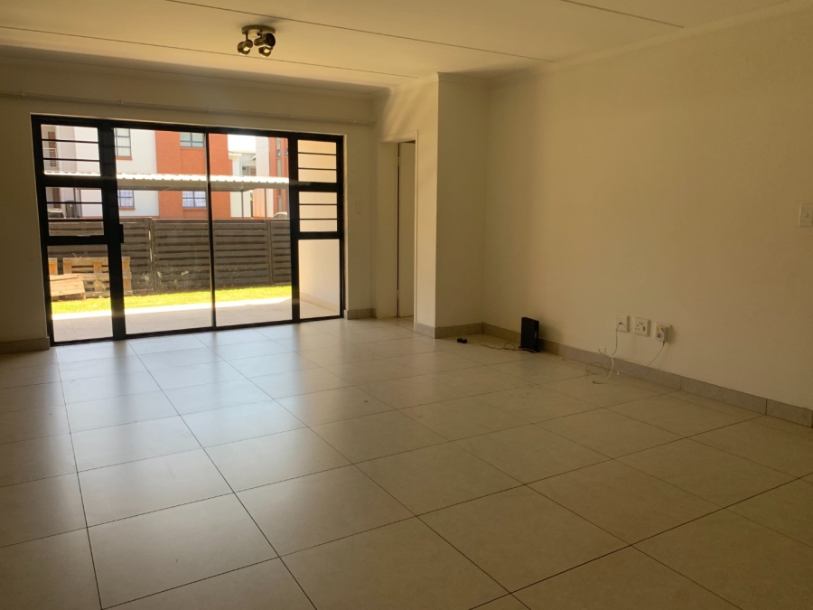 To Let 3 Bedroom Property for Rent in Glen Marais Gauteng