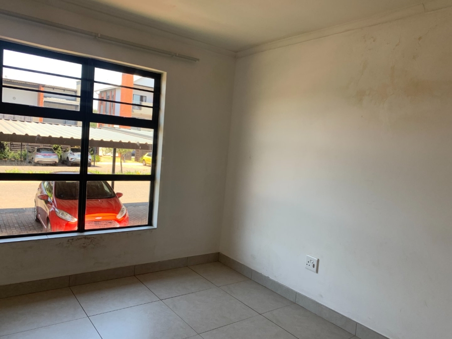 To Let 3 Bedroom Property for Rent in Glen Marais Gauteng