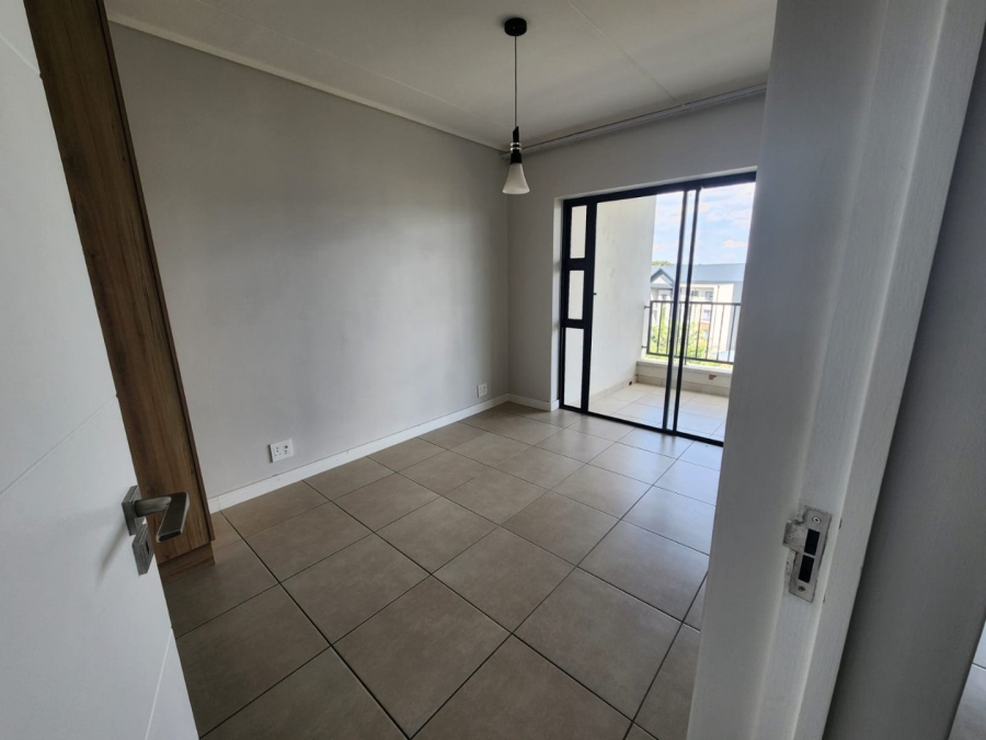 To Let 2 Bedroom Property for Rent in Aspen Hills Gauteng