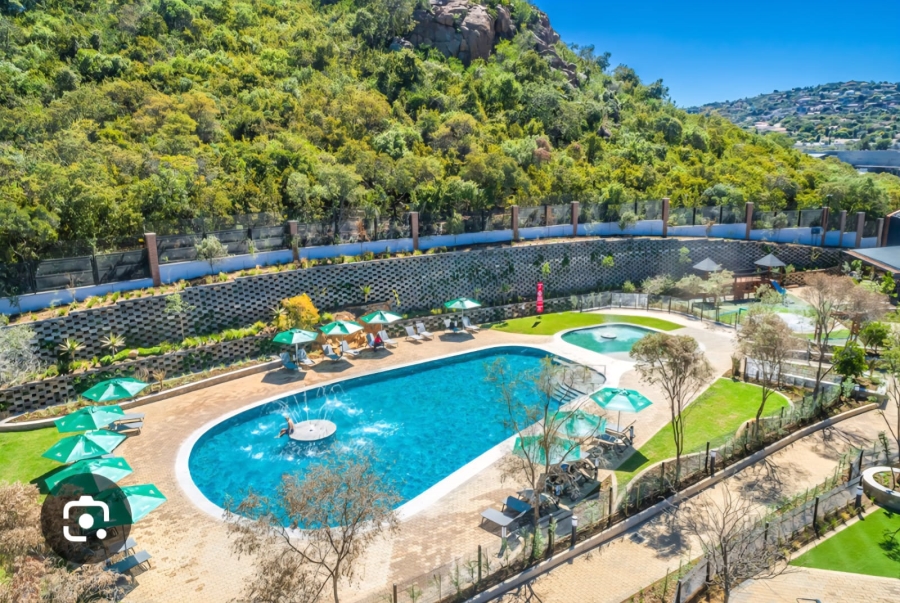 To Let 2 Bedroom Property for Rent in Aspen Hills Gauteng