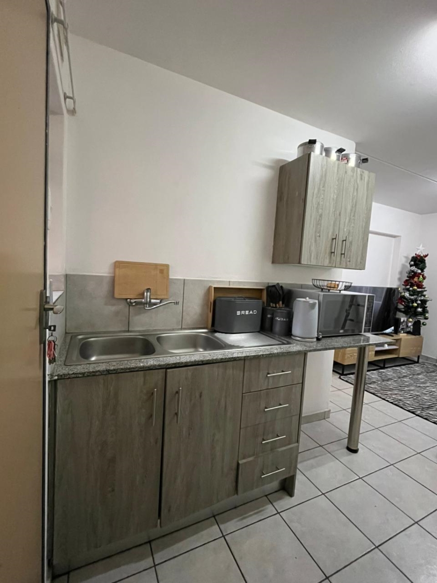 2 Bedroom Property for Sale in Sky City Gauteng