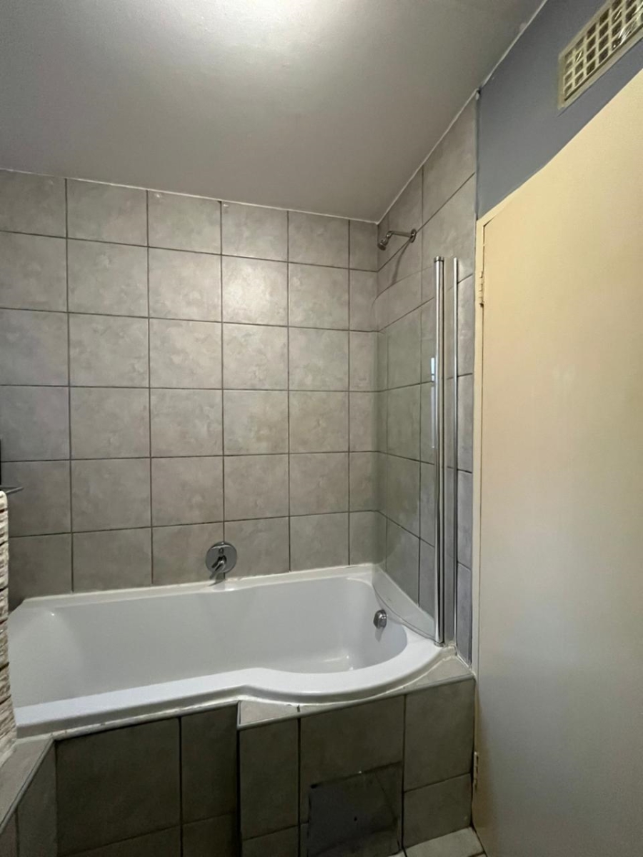 2 Bedroom Property for Sale in Sky City Gauteng