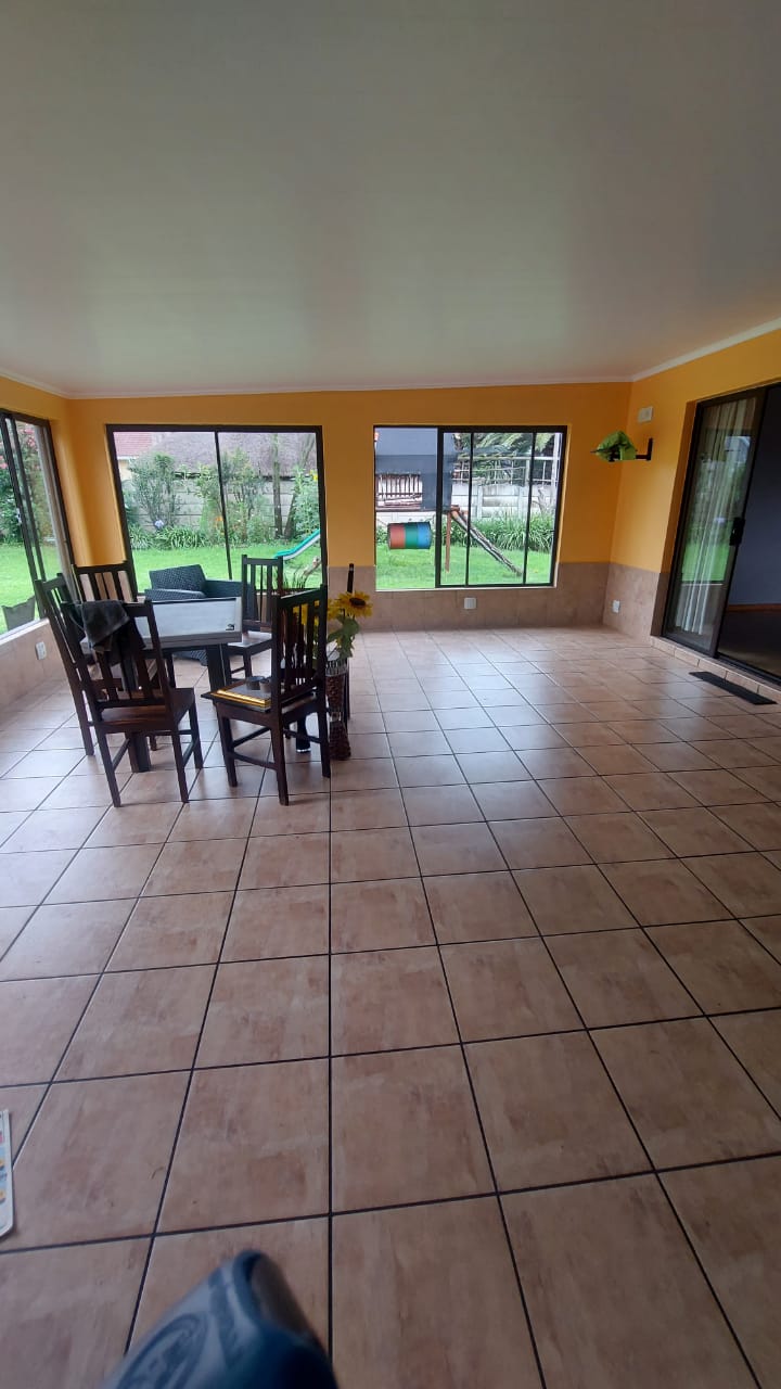  Bedroom Property for Sale in Freeway Park Gauteng