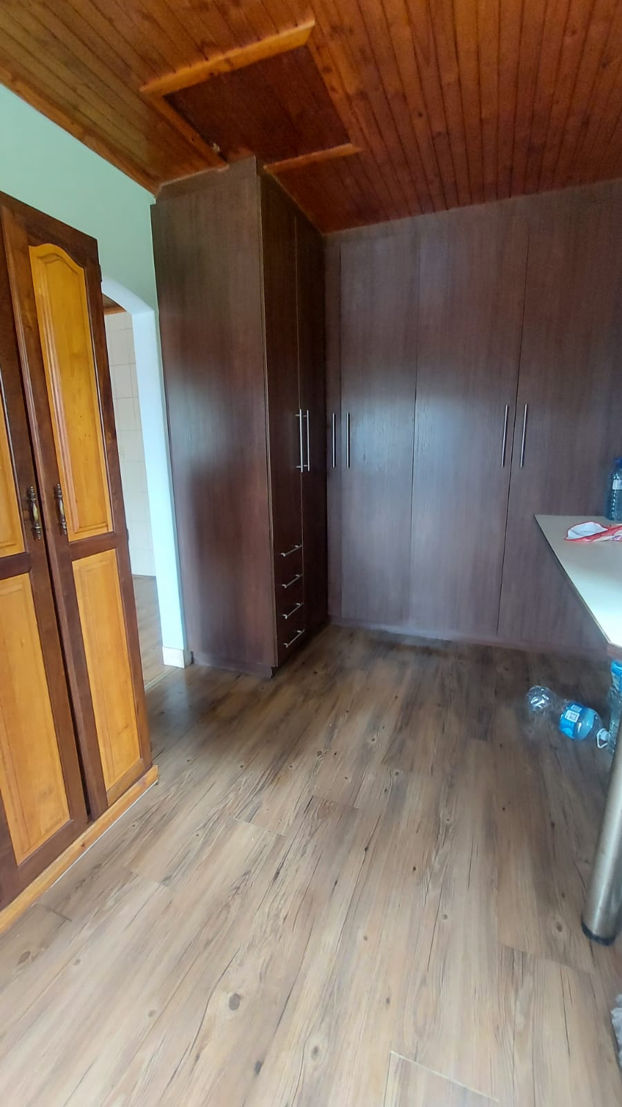  Bedroom Property for Sale in Freeway Park Gauteng