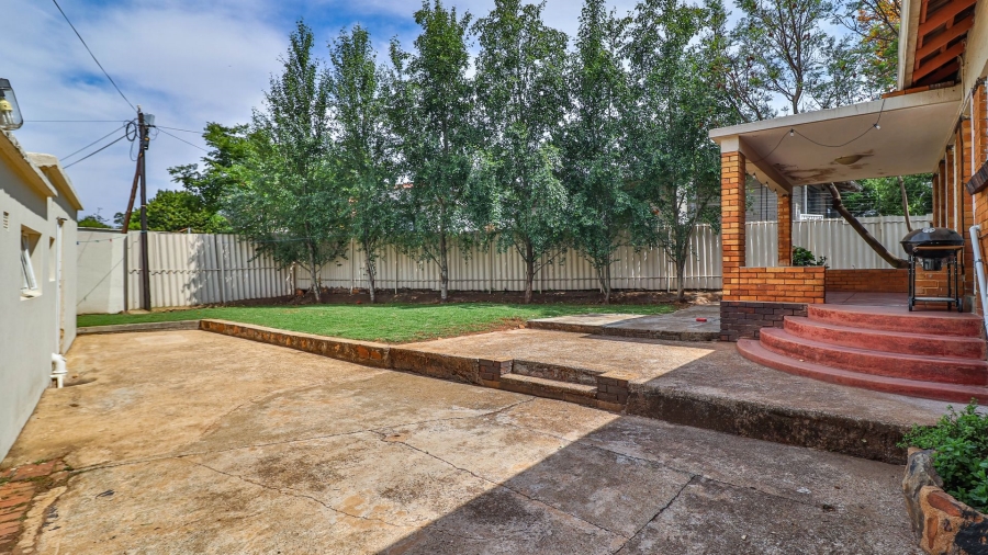 To Let 3 Bedroom Property for Rent in Primrose Gauteng