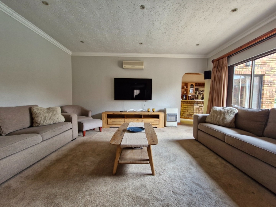 4 Bedroom Property for Sale in Sunward Park Gauteng