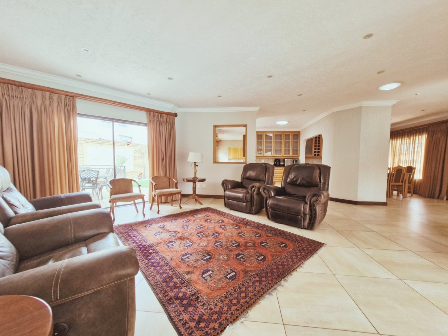 4 Bedroom Property for Sale in Sunward Park Gauteng