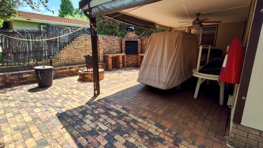 4 Bedroom Property for Sale in Vaal Marina Gauteng