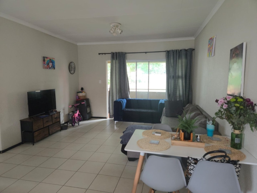 To Let 2 Bedroom Property for Rent in Sunnyridge Gauteng