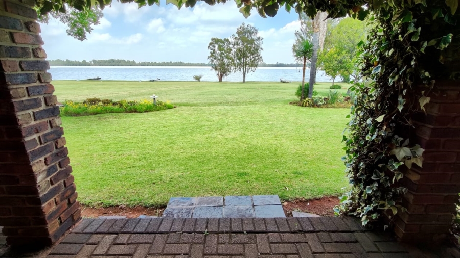 3 Bedroom Property for Sale in Vaal Marina Gauteng