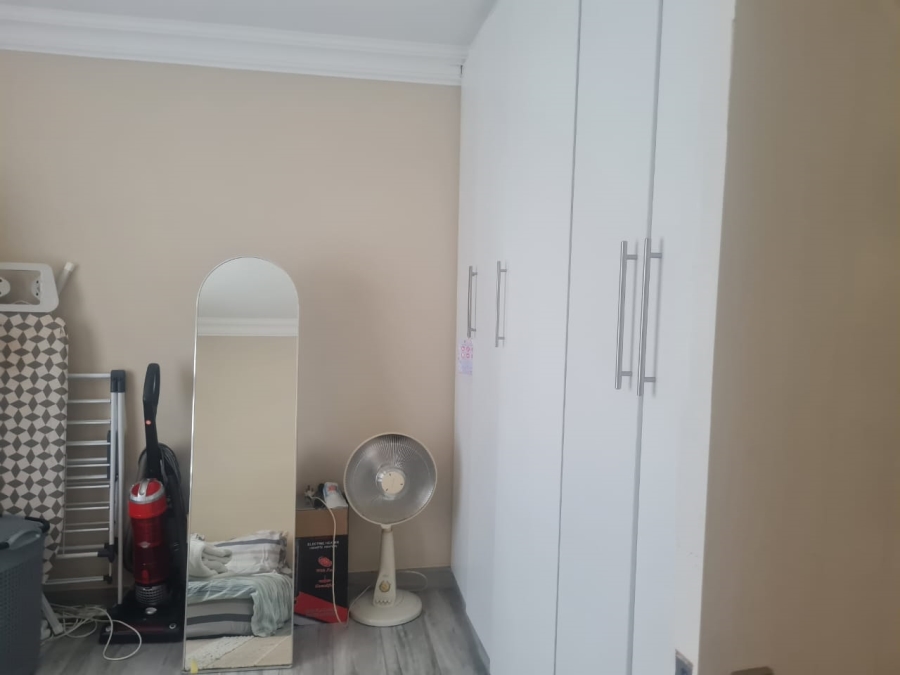 To Let 2 Bedroom Property for Rent in Kibler Park Gauteng