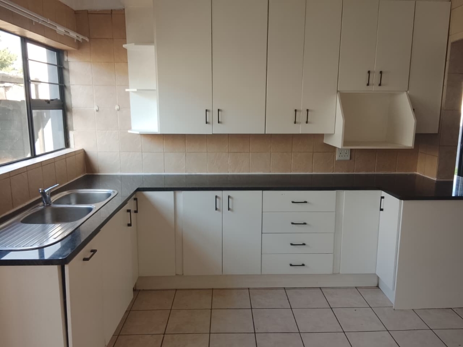 To Let 2 Bedroom Property for Rent in Boksburg North Gauteng