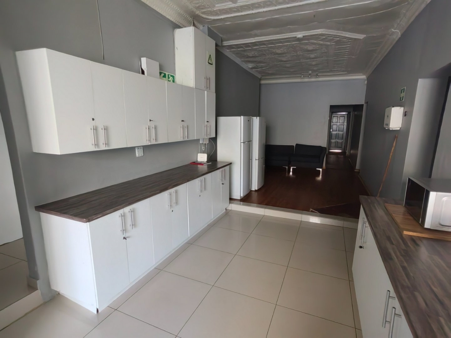 12 Bedroom Property for Sale in Brixton Gauteng