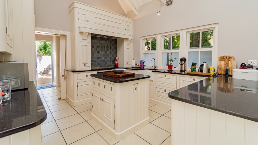  Bedroom Property for Sale in Midstream Estate Gauteng