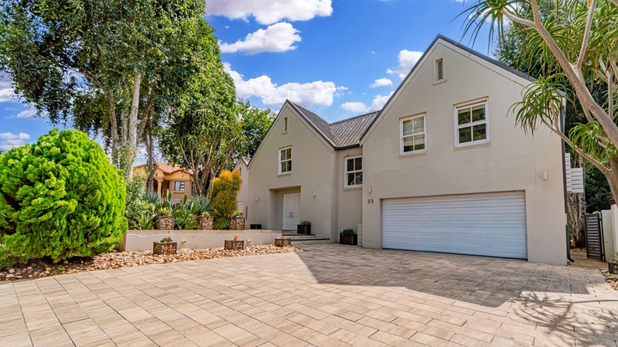  Bedroom Property for Sale in Midstream Estate Gauteng