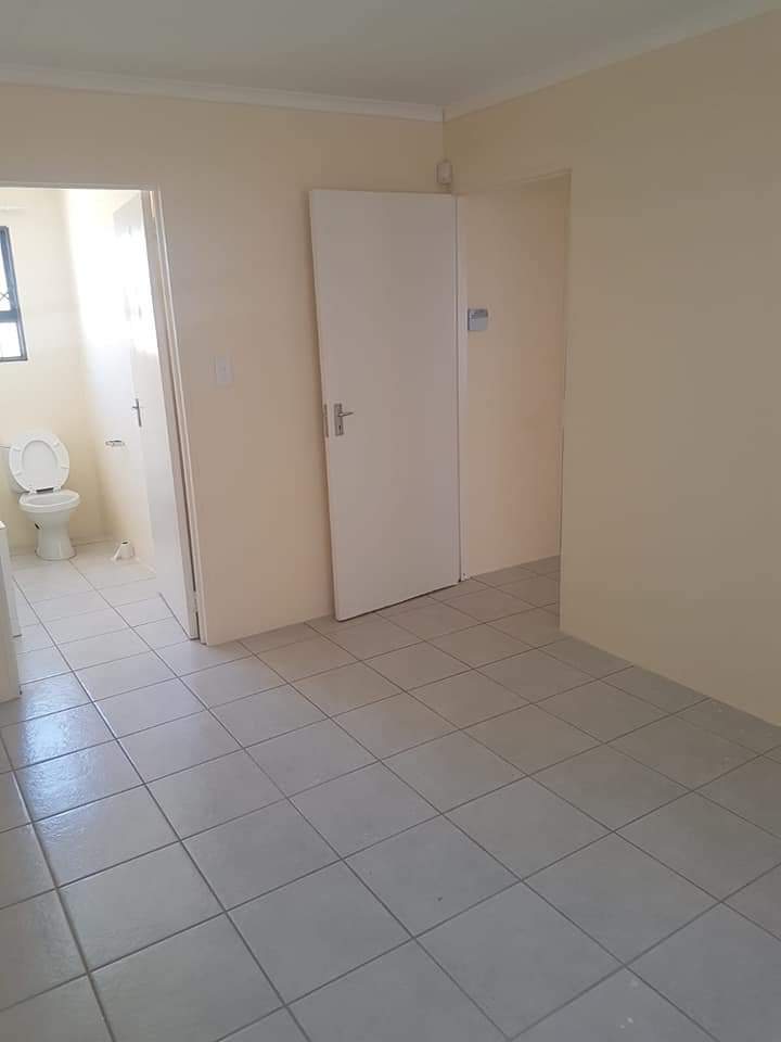 3 Bedroom Property for Sale in Windmill Park Gauteng
