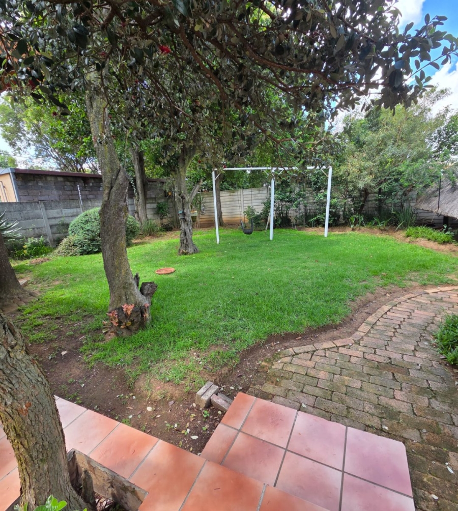 To Let 3 Bedroom Property for Rent in Halfway Gardens Gauteng