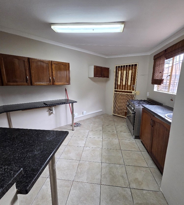 To Let 3 Bedroom Property for Rent in Halfway Gardens Gauteng