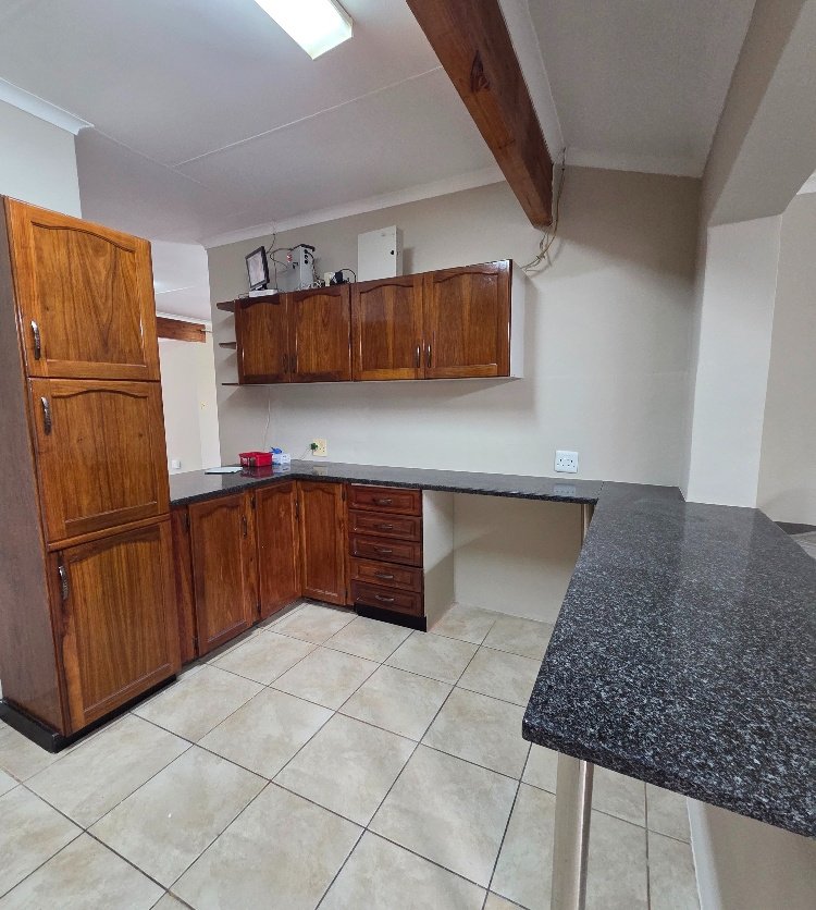To Let 3 Bedroom Property for Rent in Halfway Gardens Gauteng
