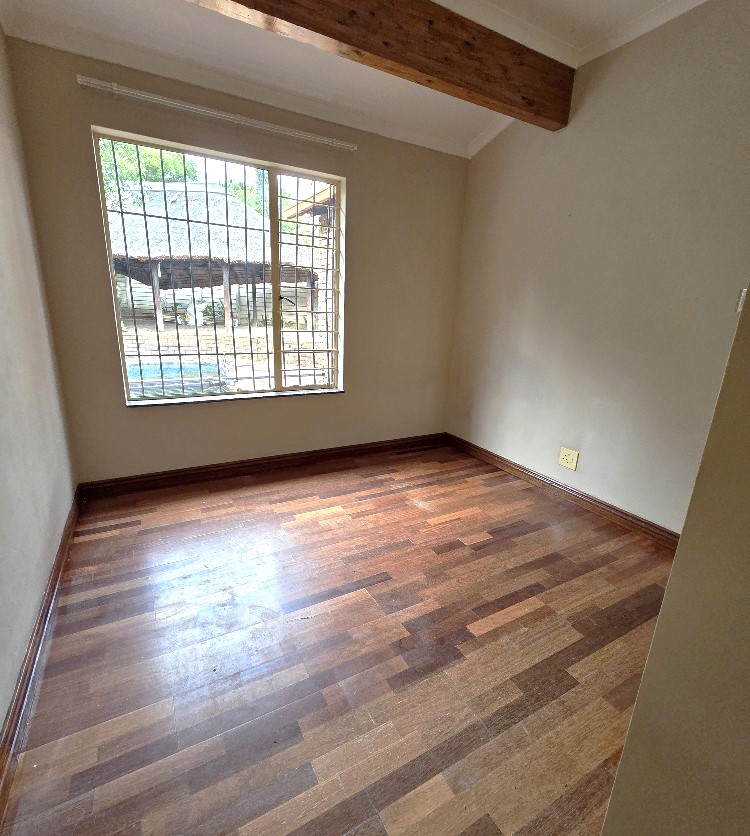 To Let 3 Bedroom Property for Rent in Halfway Gardens Gauteng