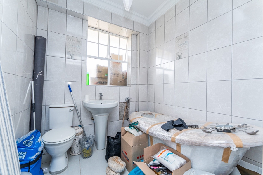 1 Bedroom Property for Sale in Florida Gauteng