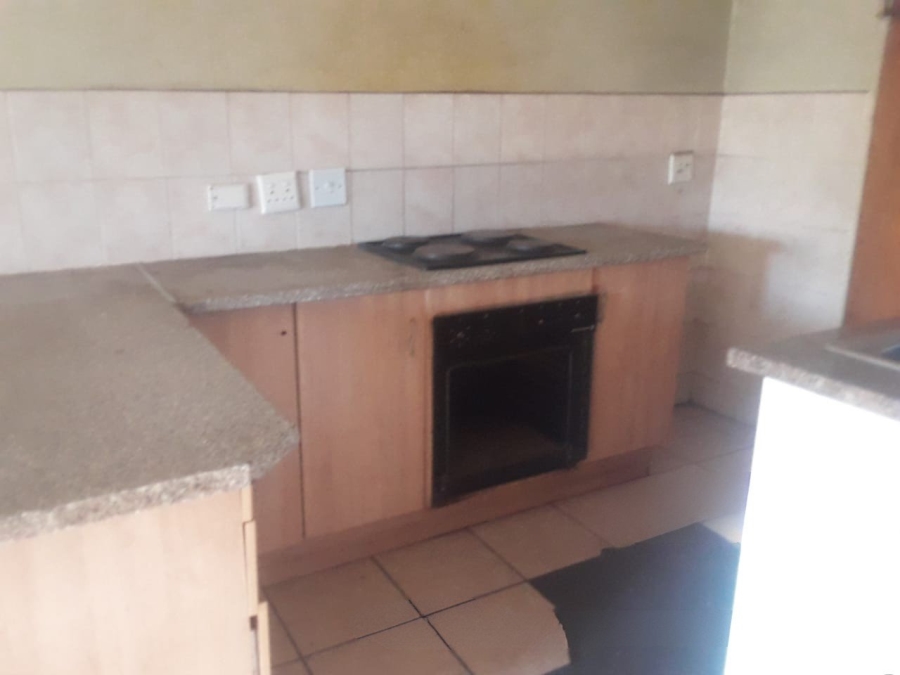 2 Bedroom Property for Sale in Elspark Gauteng
