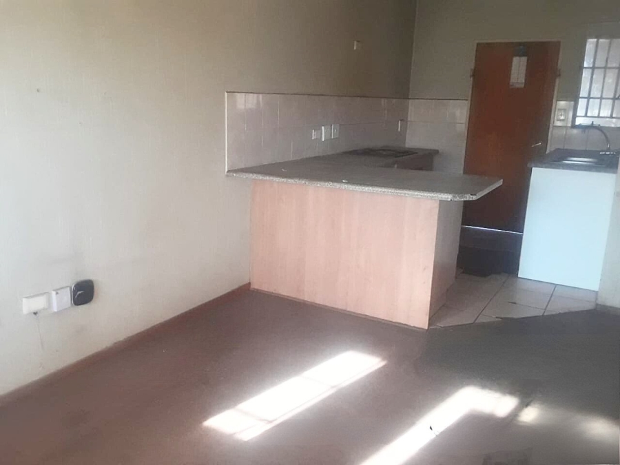 2 Bedroom Property for Sale in Elspark Gauteng