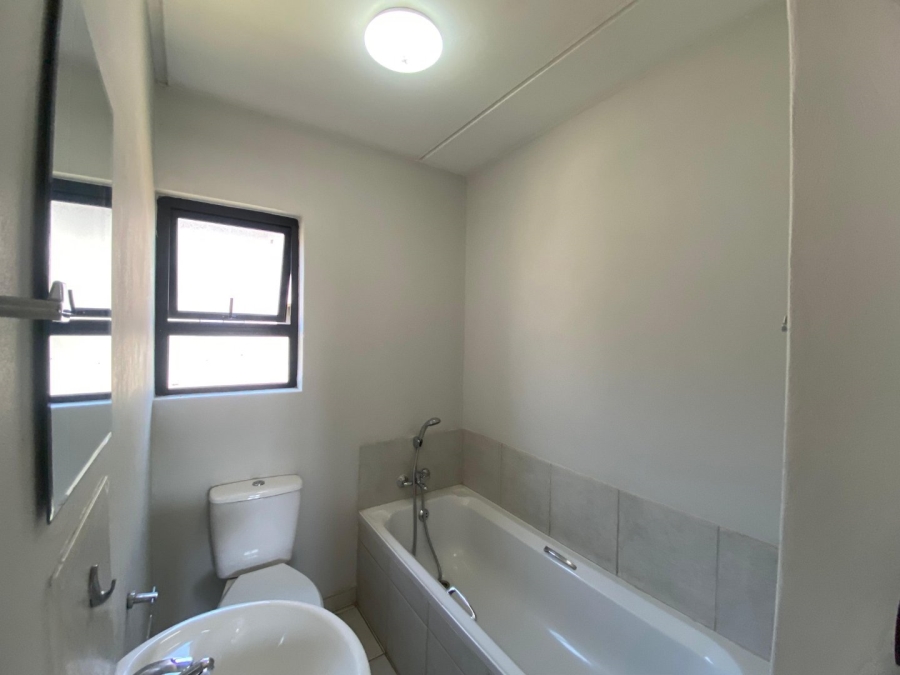 To Let 3 Bedroom Property for Rent in Brakpan Central Gauteng