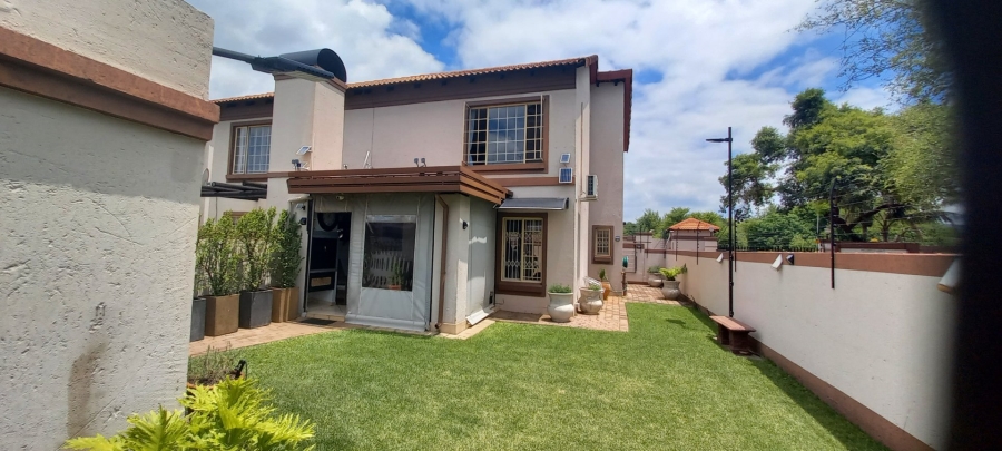 2 Bedroom Property for Sale in Annlin Gauteng
