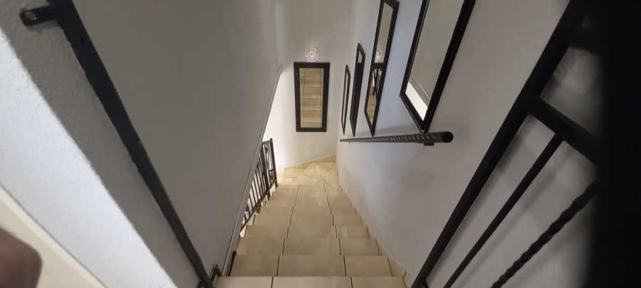 2 Bedroom Property for Sale in Annlin Gauteng