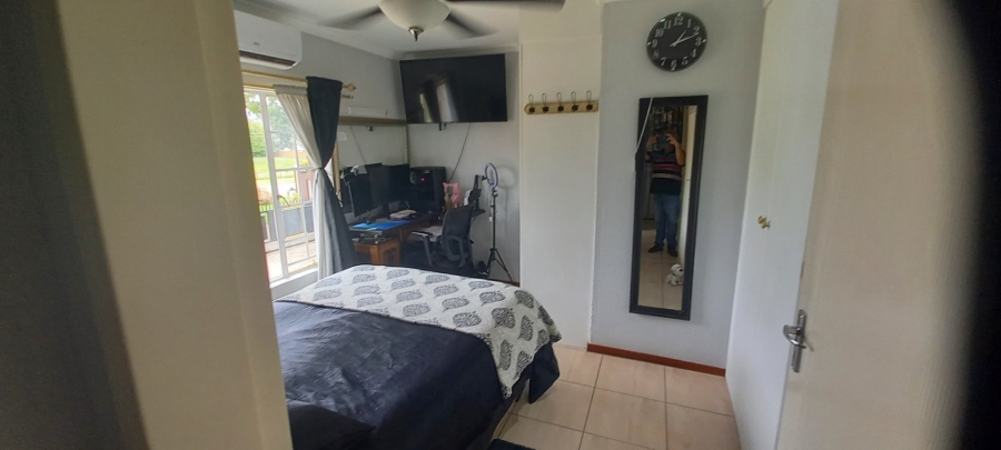 2 Bedroom Property for Sale in Annlin Gauteng