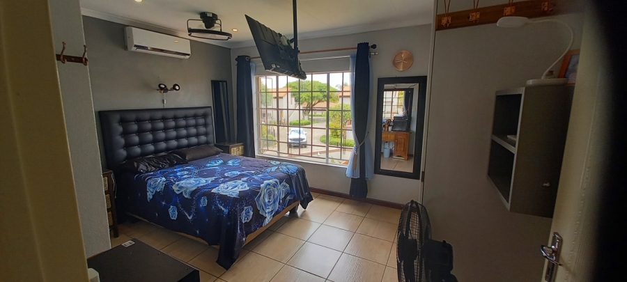 2 Bedroom Property for Sale in Annlin Gauteng
