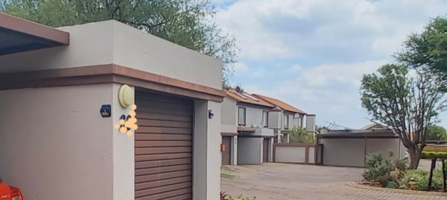 2 Bedroom Property for Sale in Annlin Gauteng