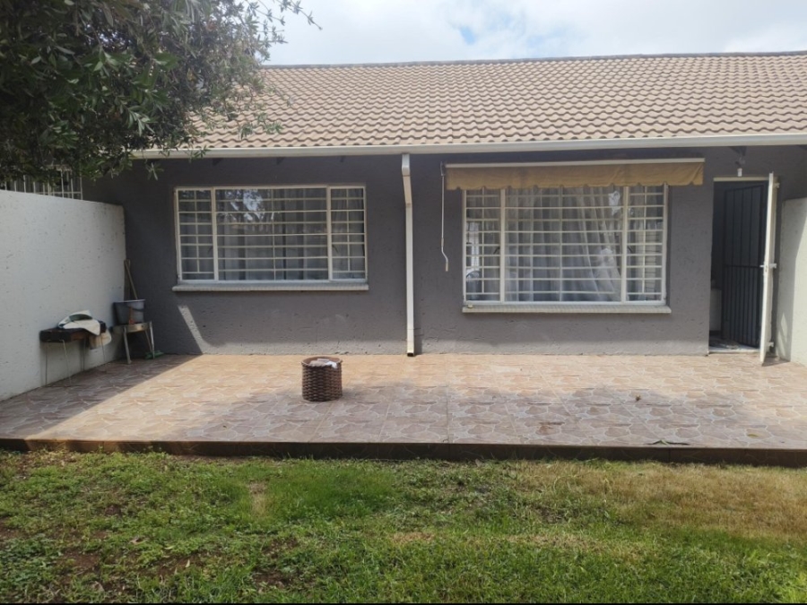  Bedroom Property for Sale in Klopperpark Gauteng