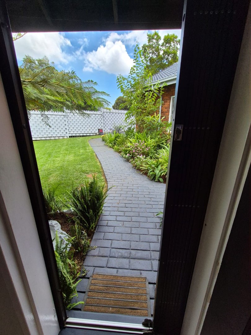 3 Bedroom Property for Sale in Rooihuiskraal Gauteng