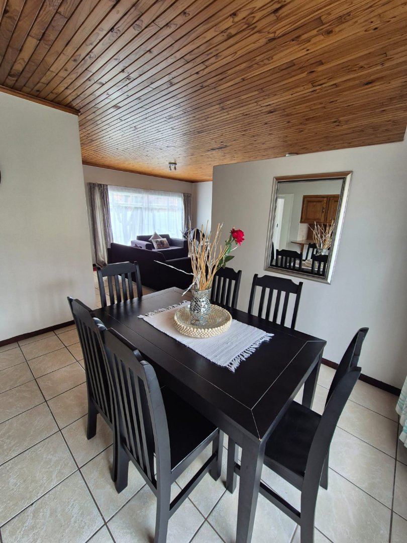 3 Bedroom Property for Sale in Rooihuiskraal Gauteng