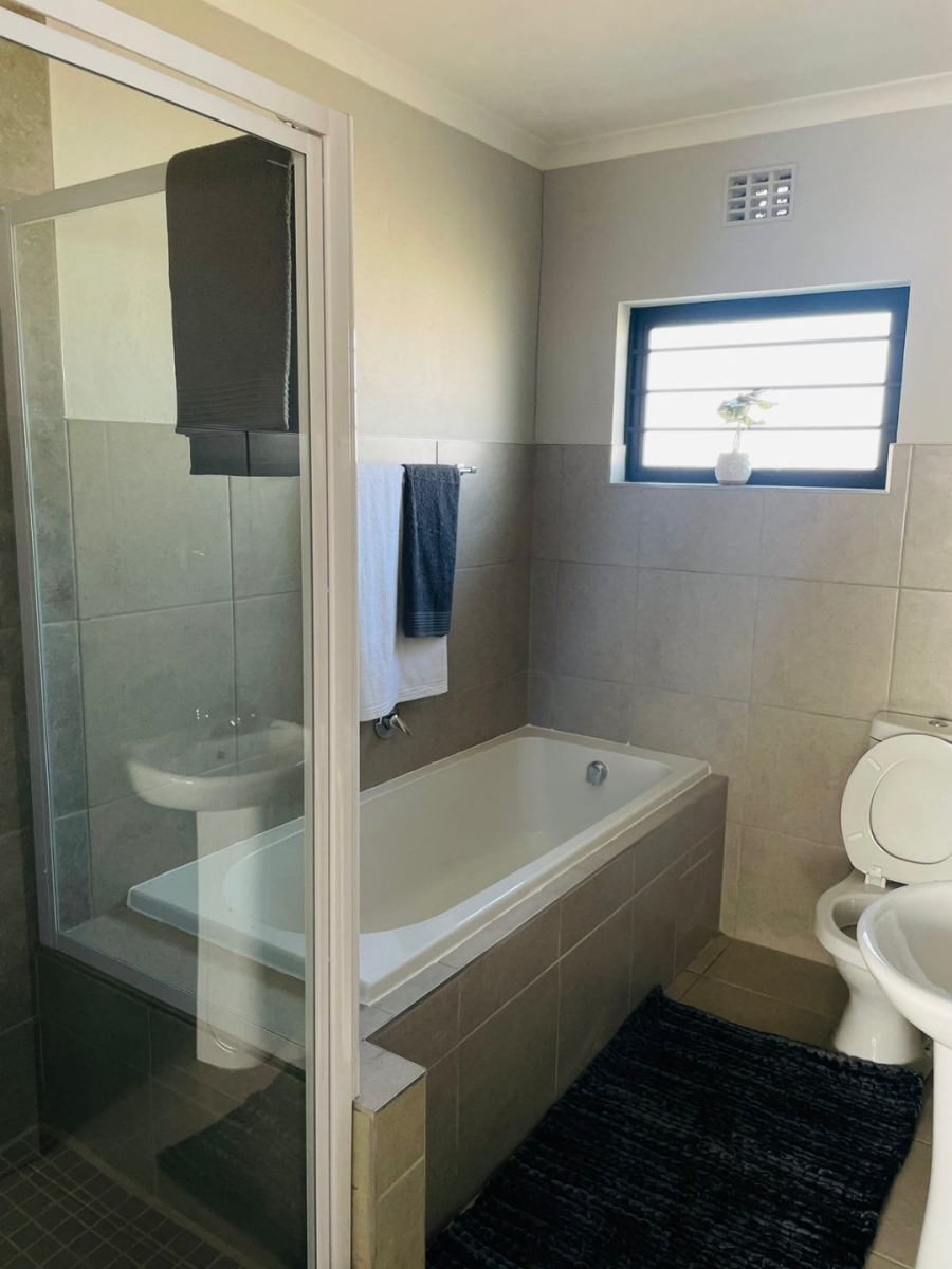 3 Bedroom Property for Sale in Sky City Gauteng