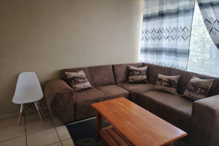 2 Bedroom Property for Sale in Vanderbijlpark CW 3 Gauteng