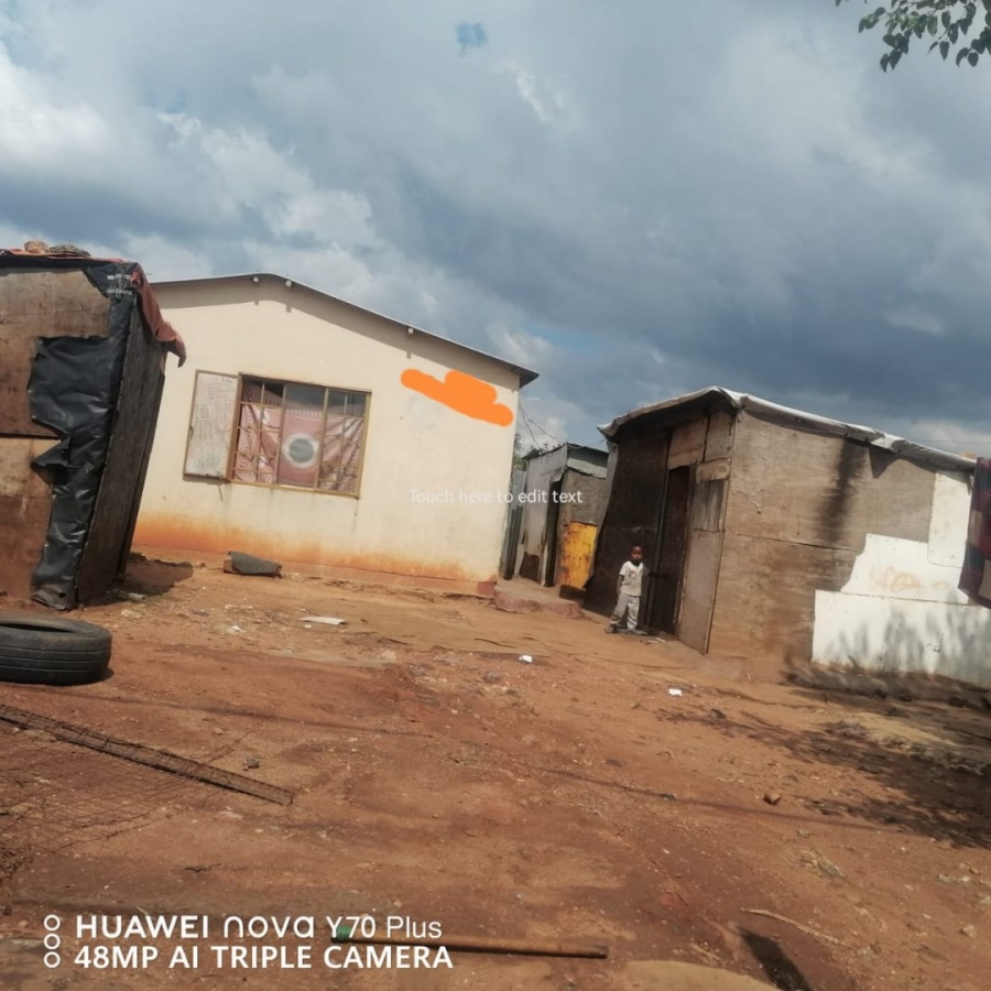 2 Bedroom Property for Sale in Tembisa Central Gauteng