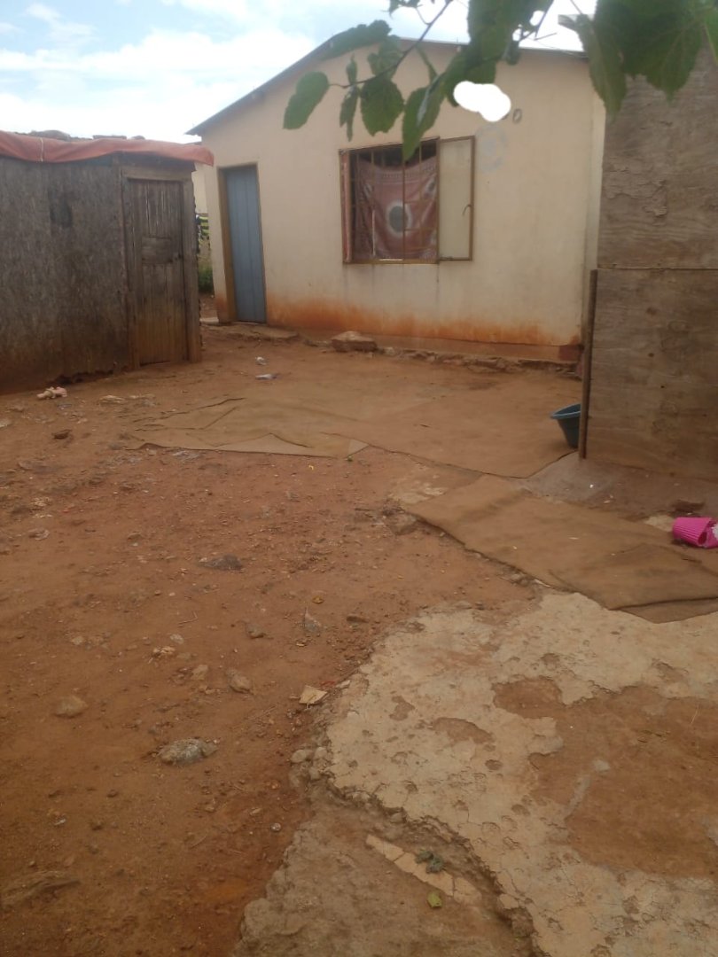 2 Bedroom Property for Sale in Tembisa Central Gauteng