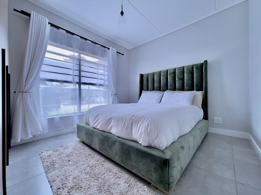 To Let 3 Bedroom Property for Rent in Waterfall Gauteng