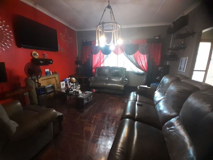 3 Bedroom Property for Sale in Comet Gauteng