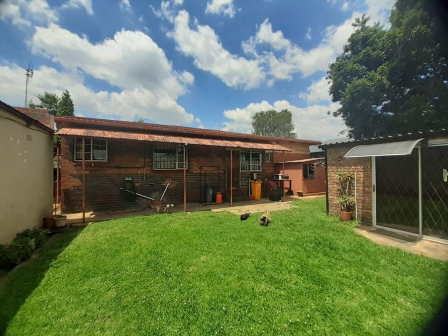 3 Bedroom Property for Sale in Comet Gauteng
