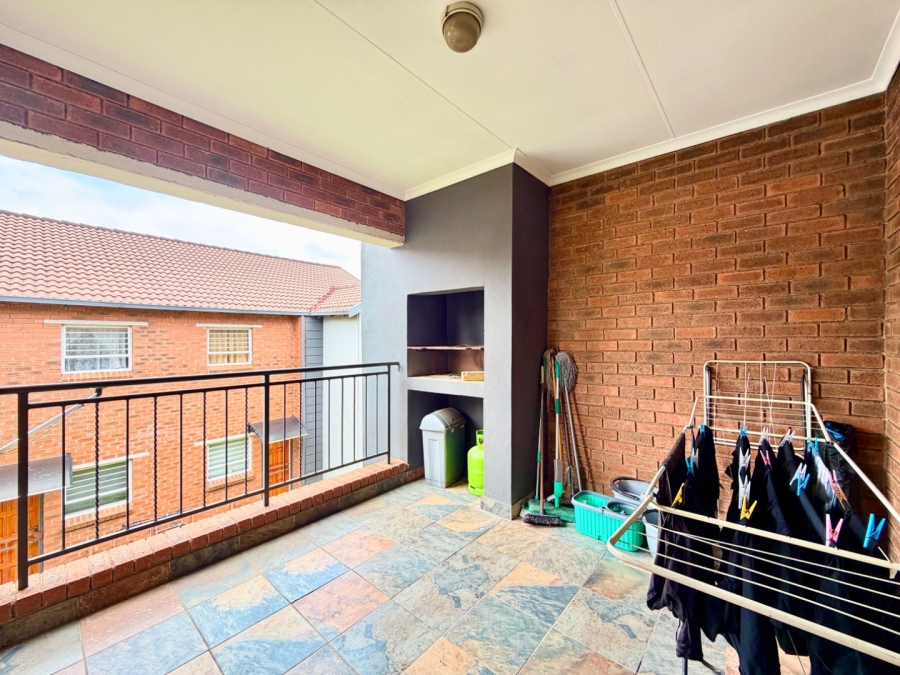 2 Bedroom Property for Sale in Terenure Gauteng