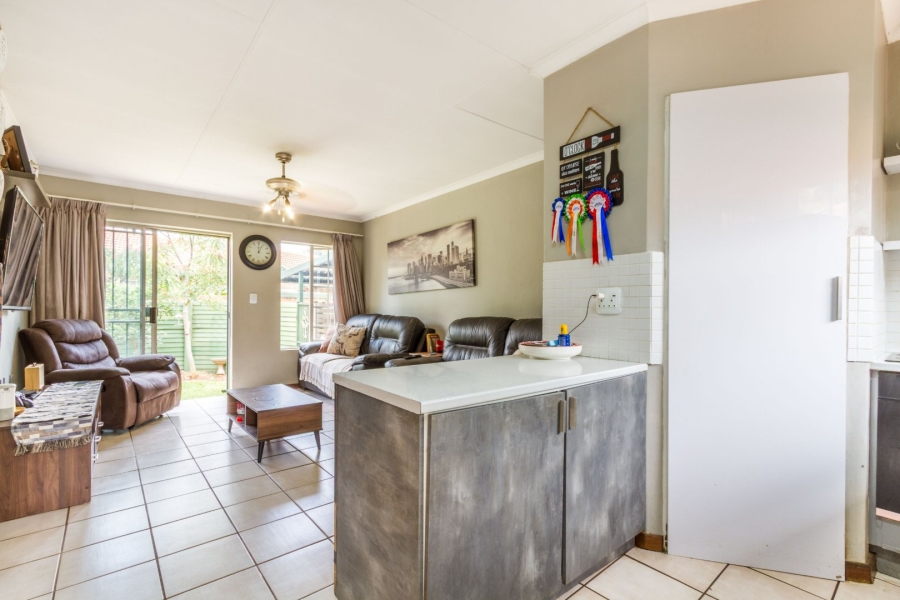 3 Bedroom Property for Sale in Die Wilgers Gauteng