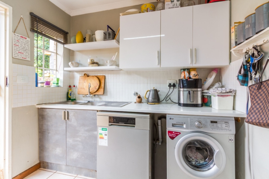 3 Bedroom Property for Sale in Die Wilgers Gauteng