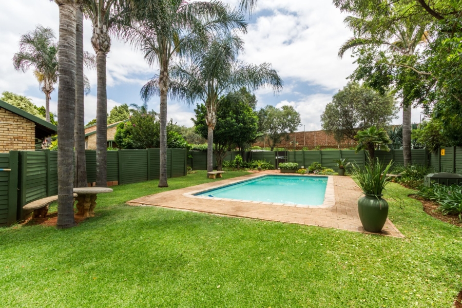 3 Bedroom Property for Sale in Die Wilgers Gauteng