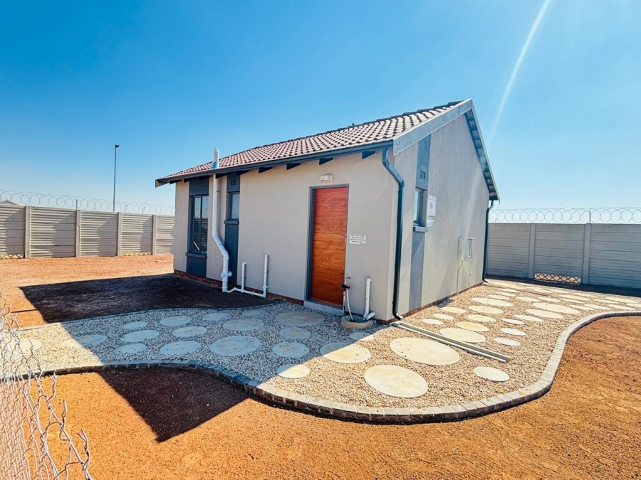 2 Bedroom Property for Sale in Sky City Gauteng