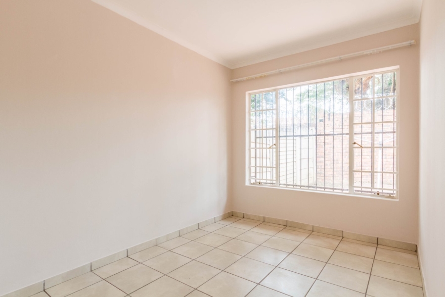  Bedroom Property for Sale in Die Wilgers Gauteng